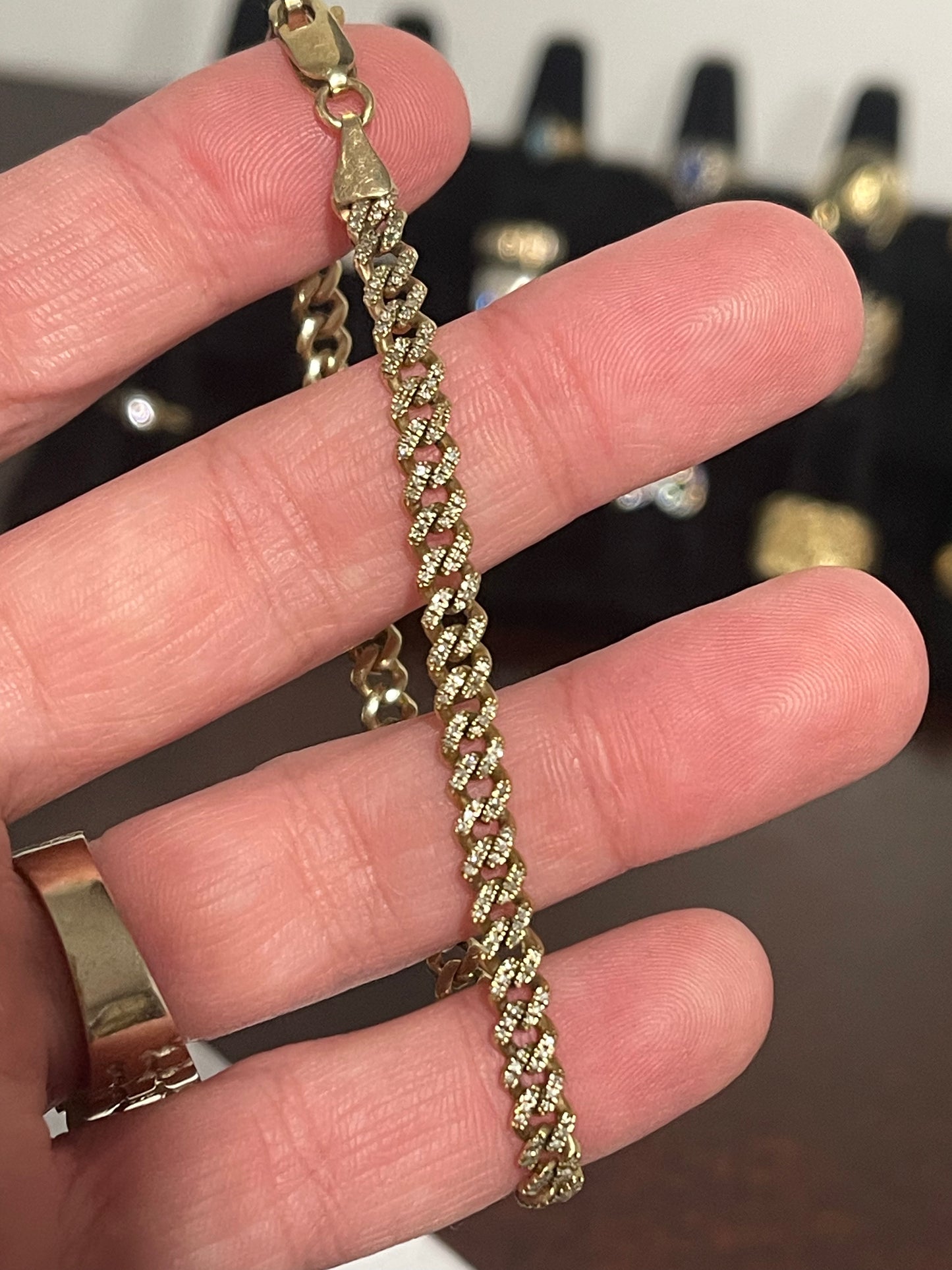 10K Bussed Down Cuban Bracelet 8”