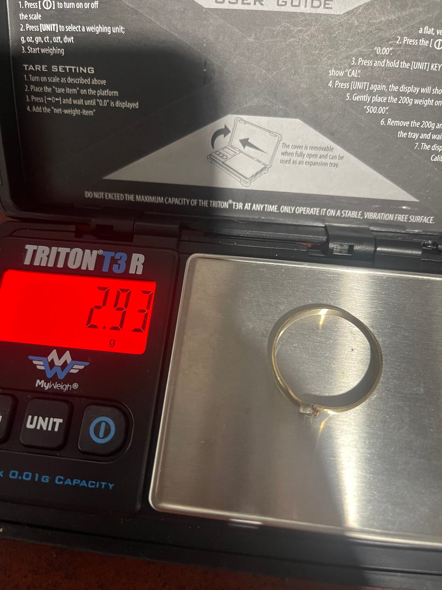 10K Ring With Diamond