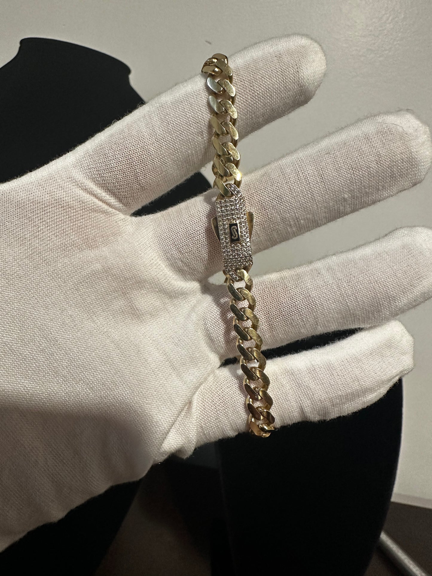 10K Monaco Bracelet 8.5”