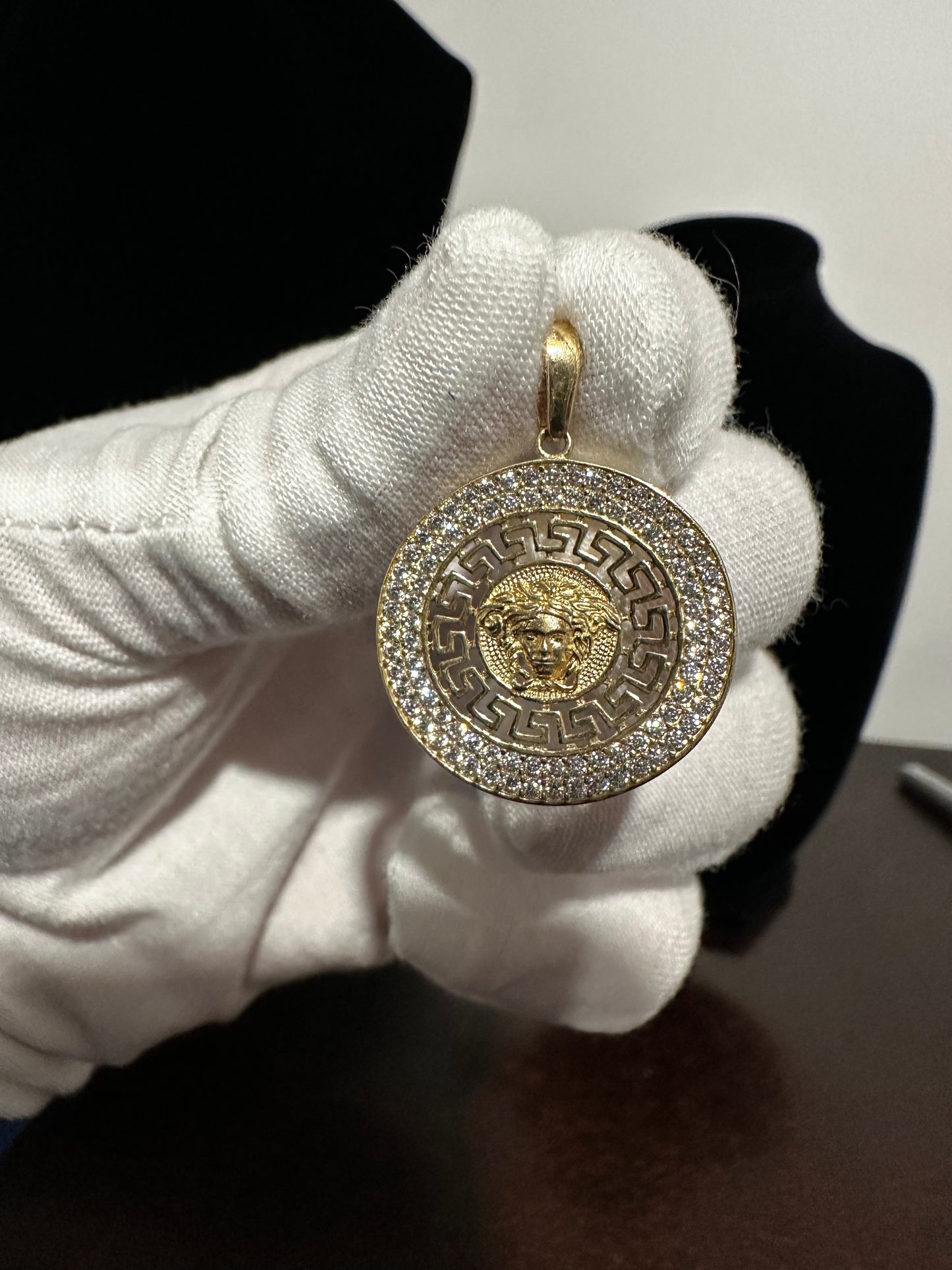 10K Medusa Pendant