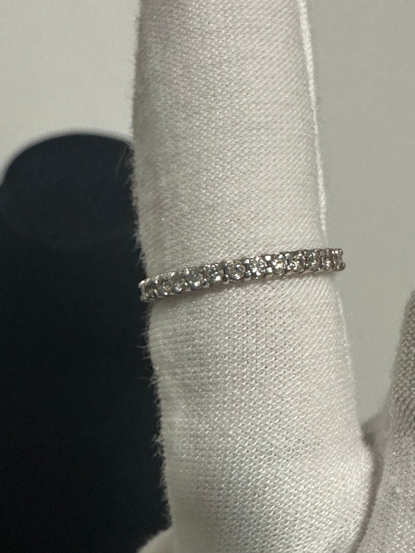 14K Diamond Wedding Band