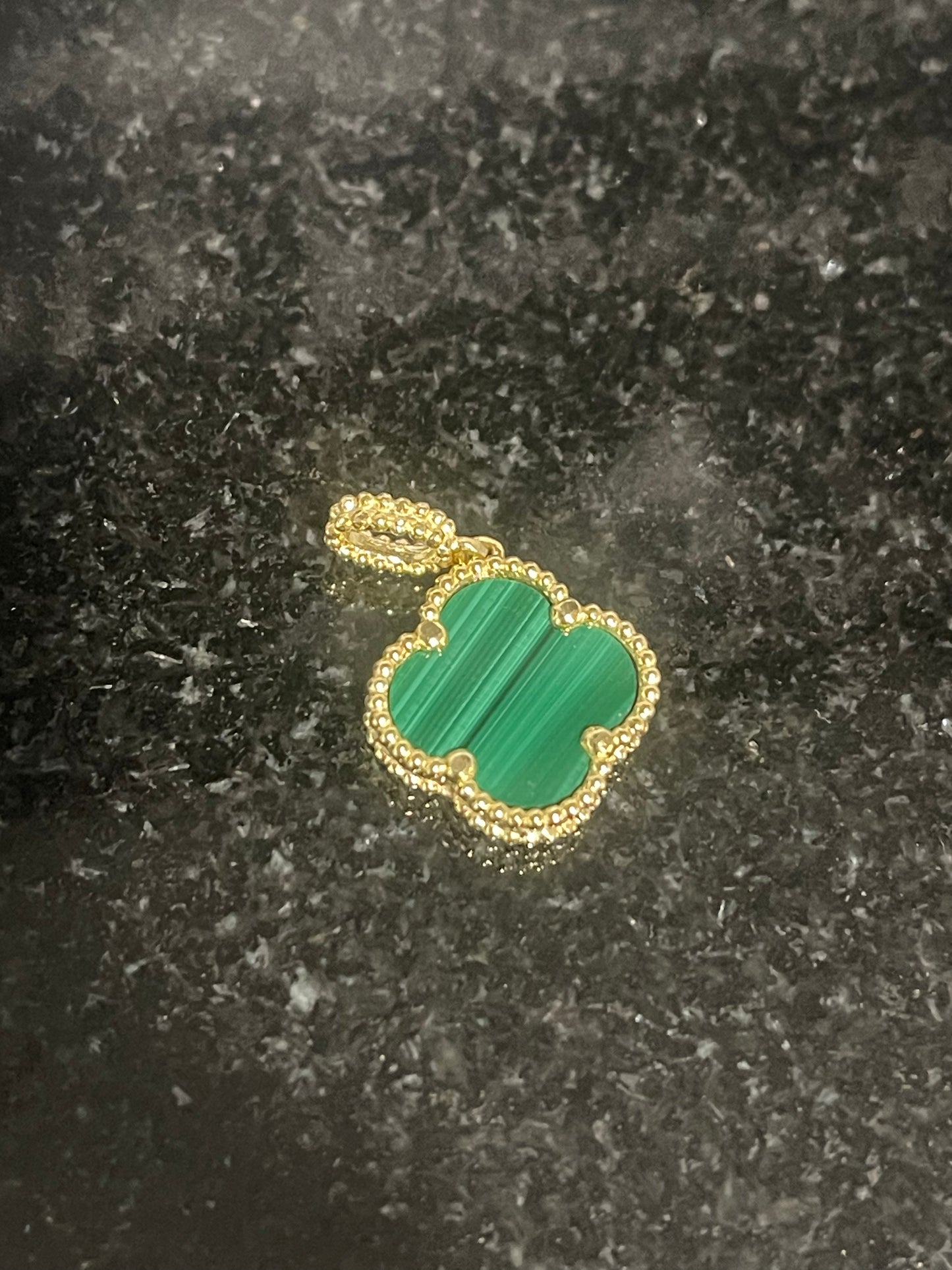 10K Clover Pendant