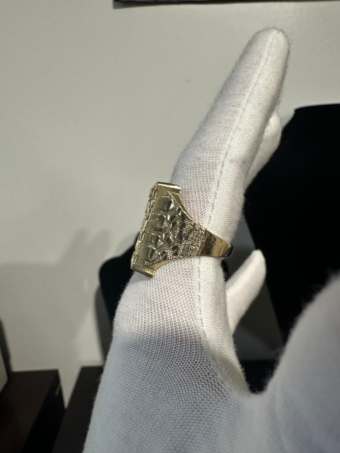 10K Large Nugget Ring Size 12.75