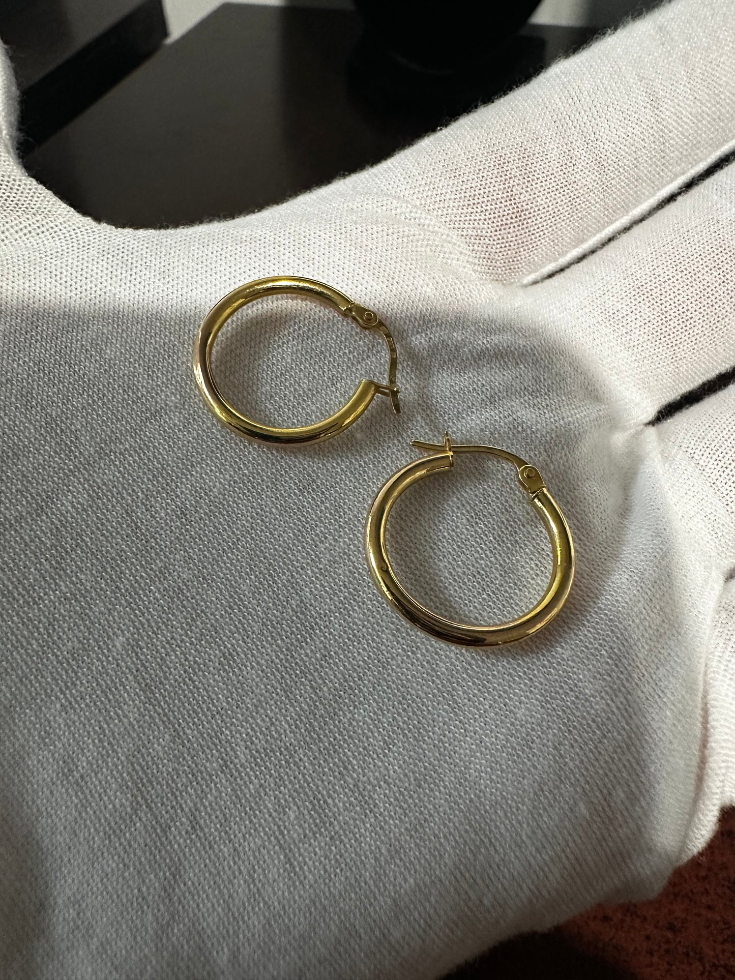 10K Hoop Earrings