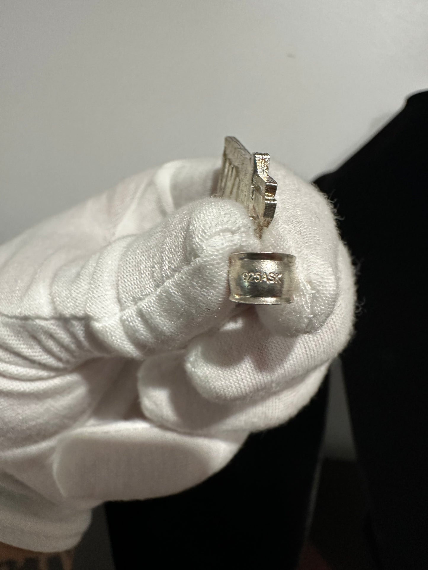 Silver Traphouse Pendant