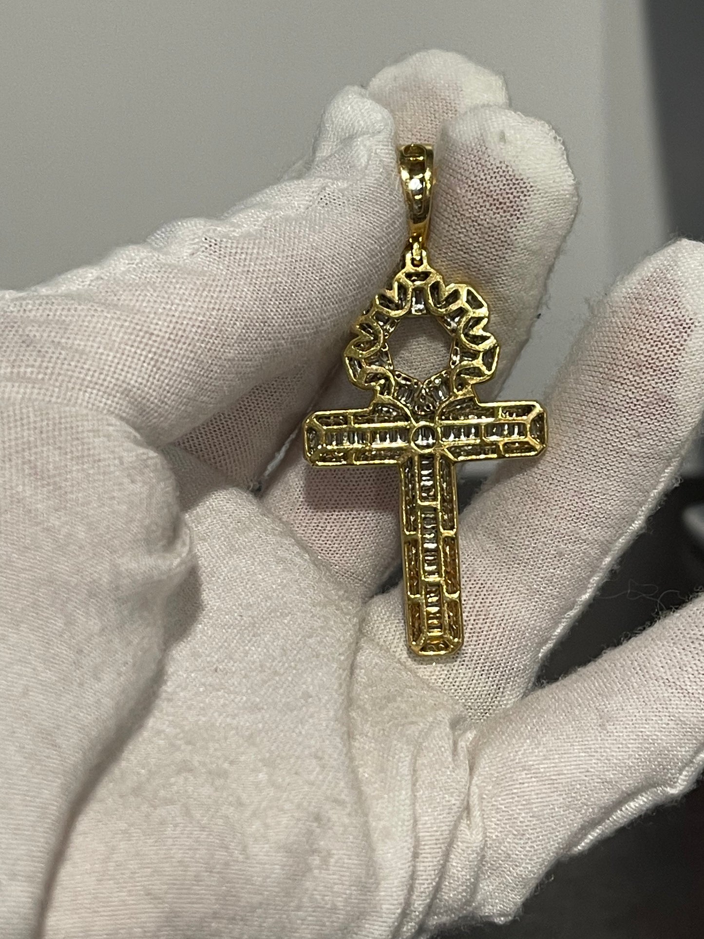 10K 4.75CT Natural Diamond Ankh Pendant