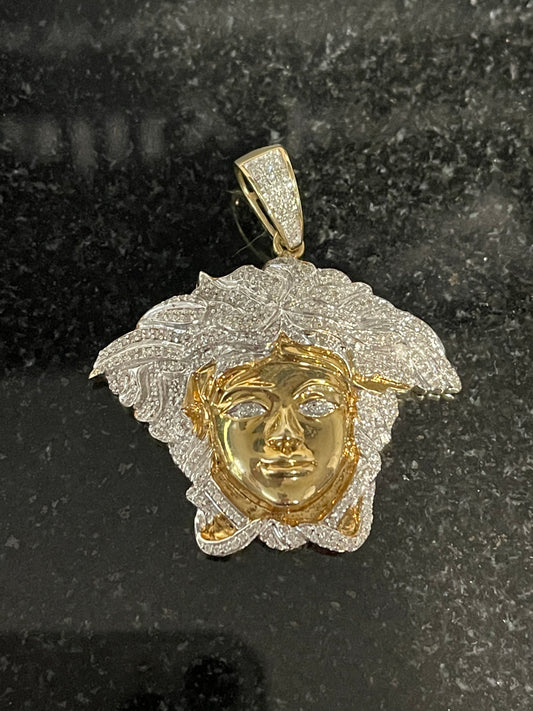 10K Natural Diamond Medusa Pendant