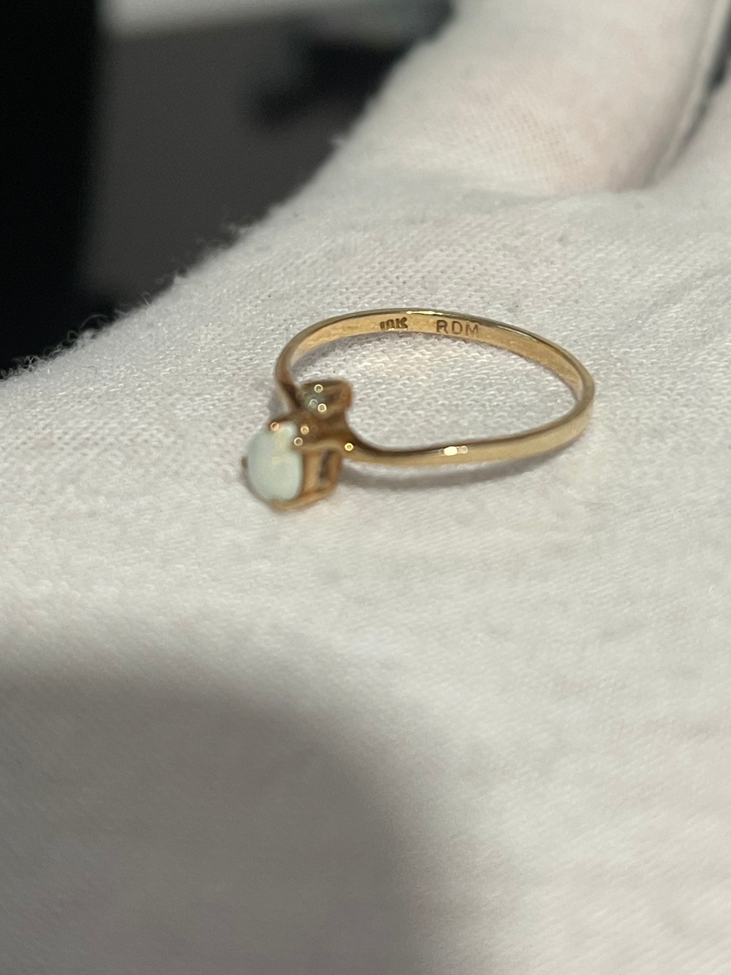 10K Opal/Diamond Ring