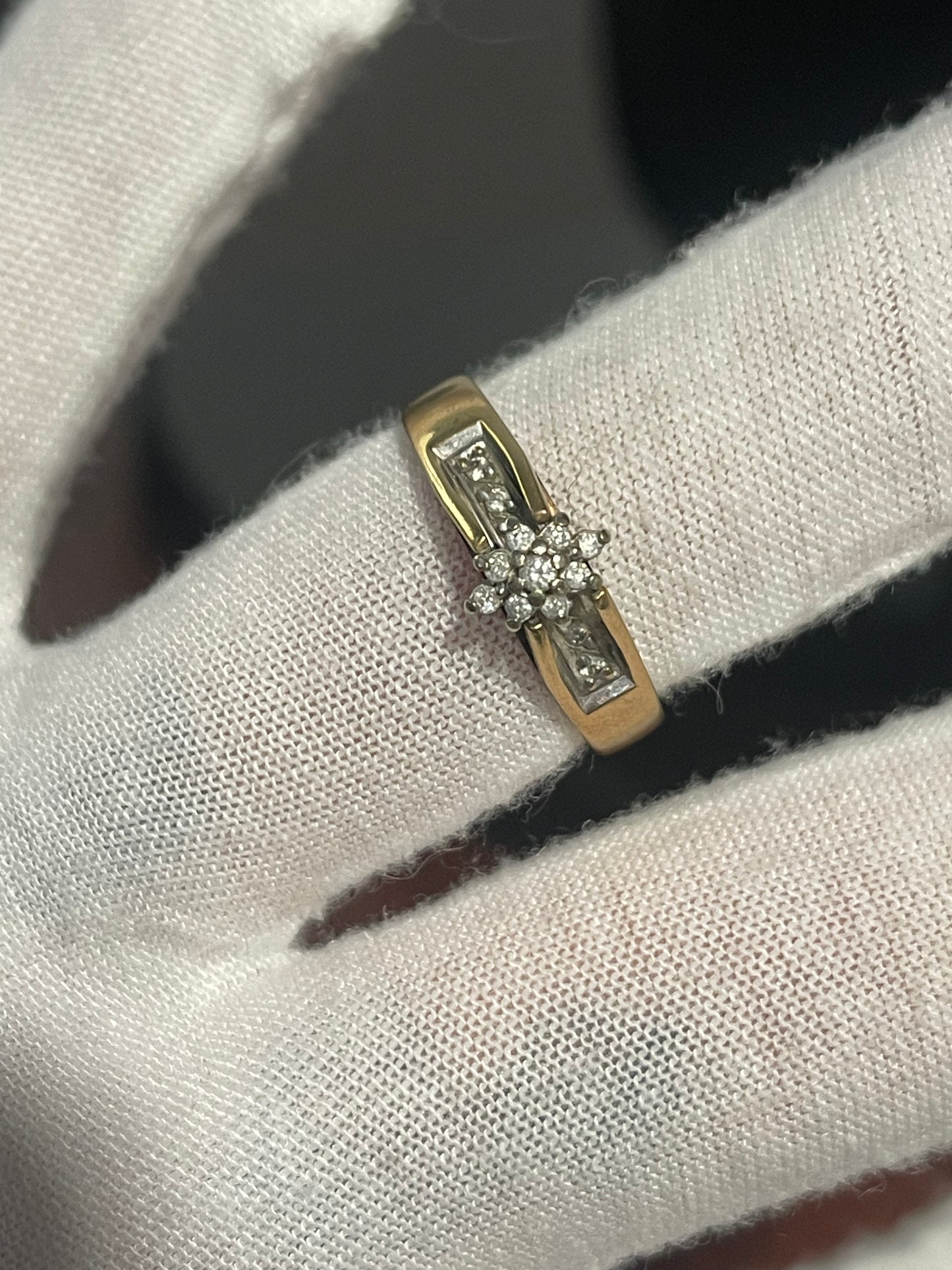 10K Diamond Ring