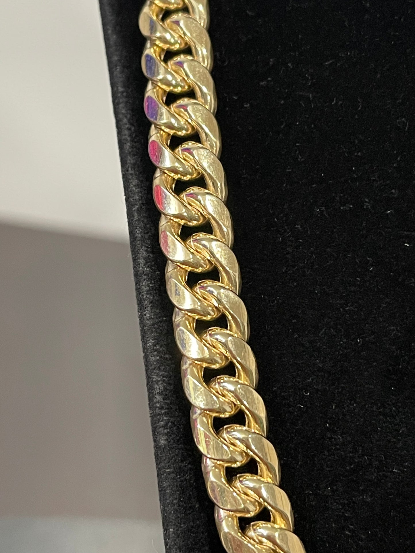 10K Cuban Chain 22”