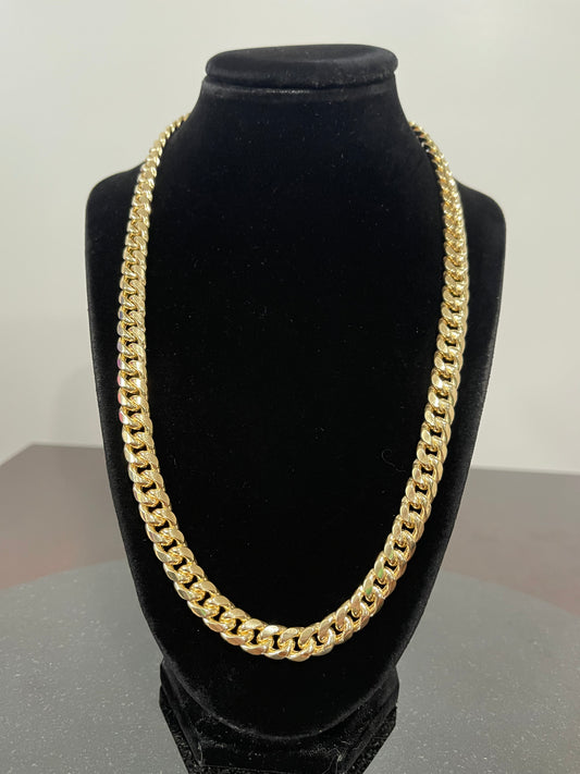 10K Cuban Chain 22”