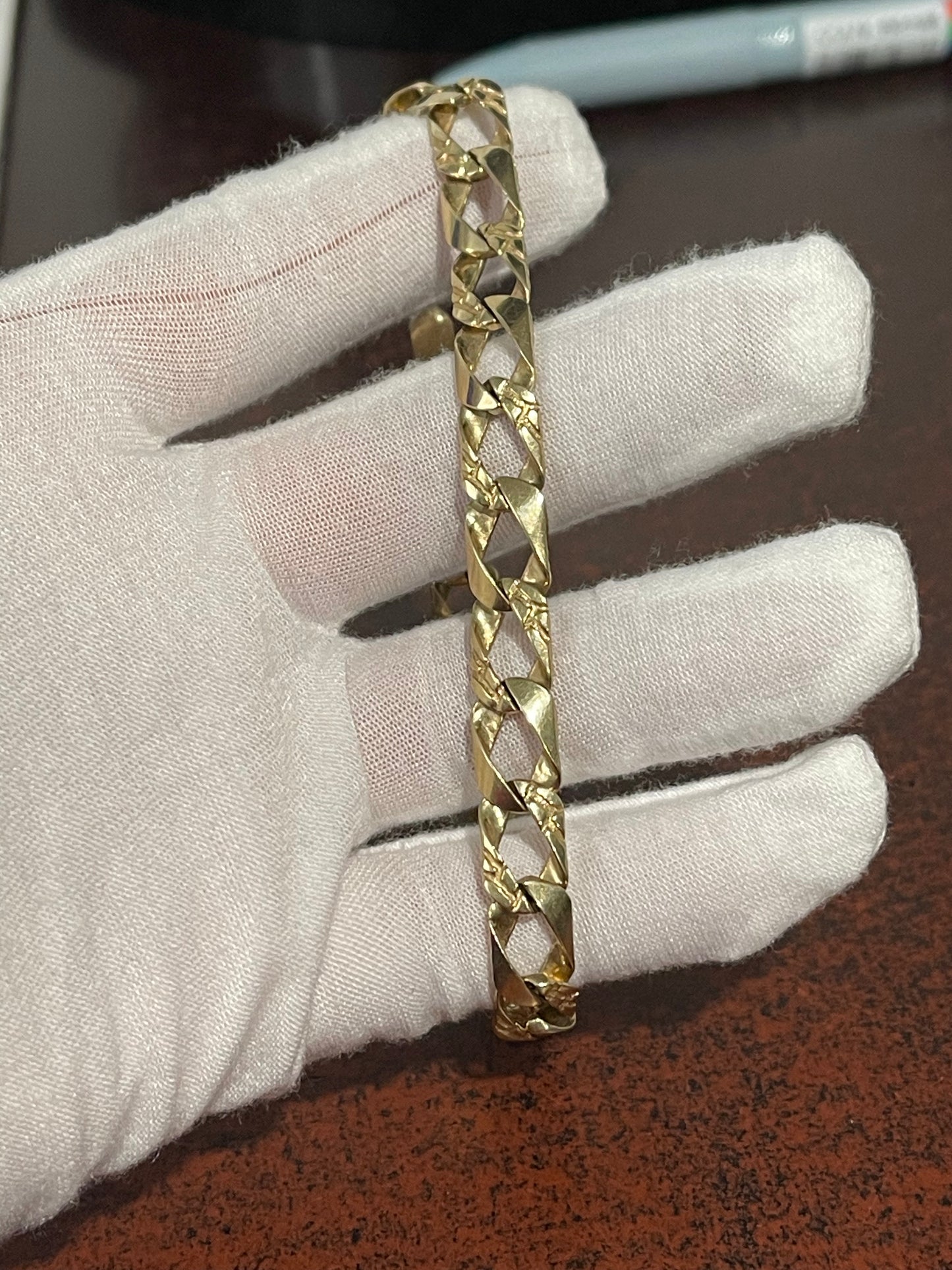 10K Nugget Bracelet 9.5”