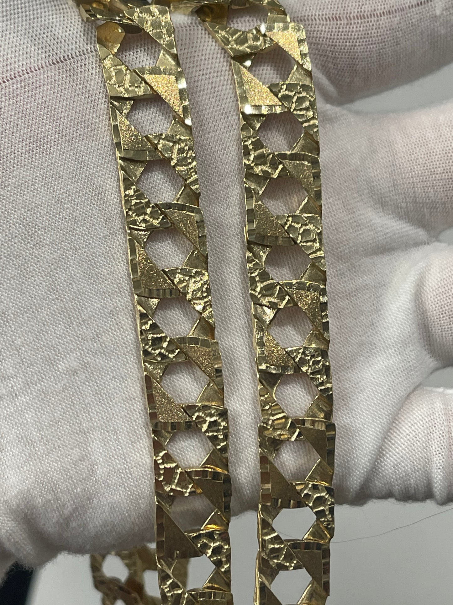 10K DC Nugget Chain 26”