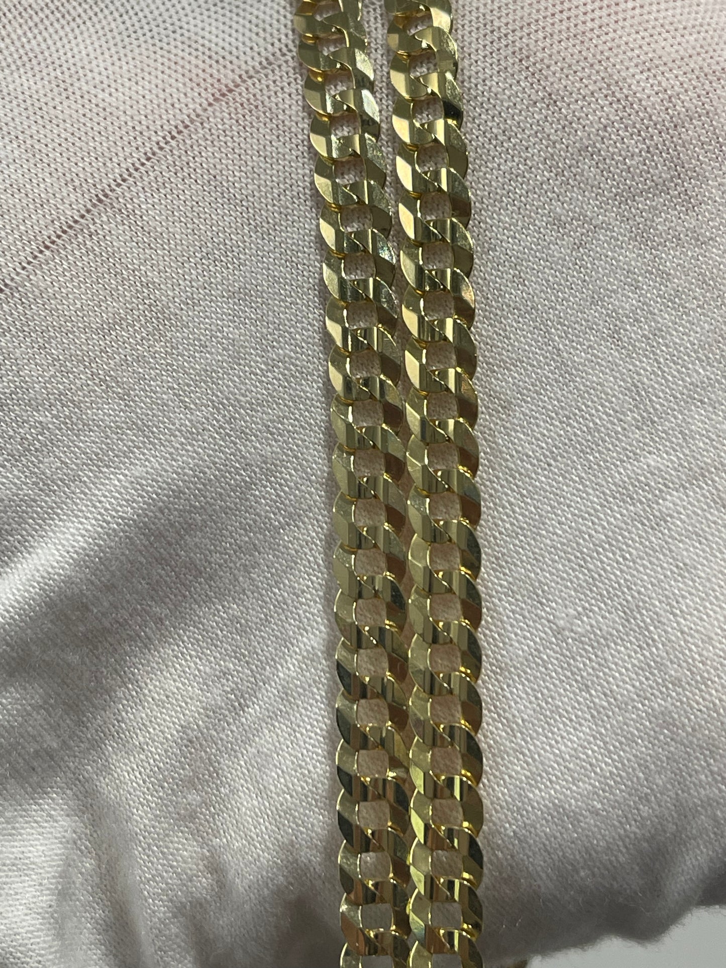 10K Solid Curb Chain 22”