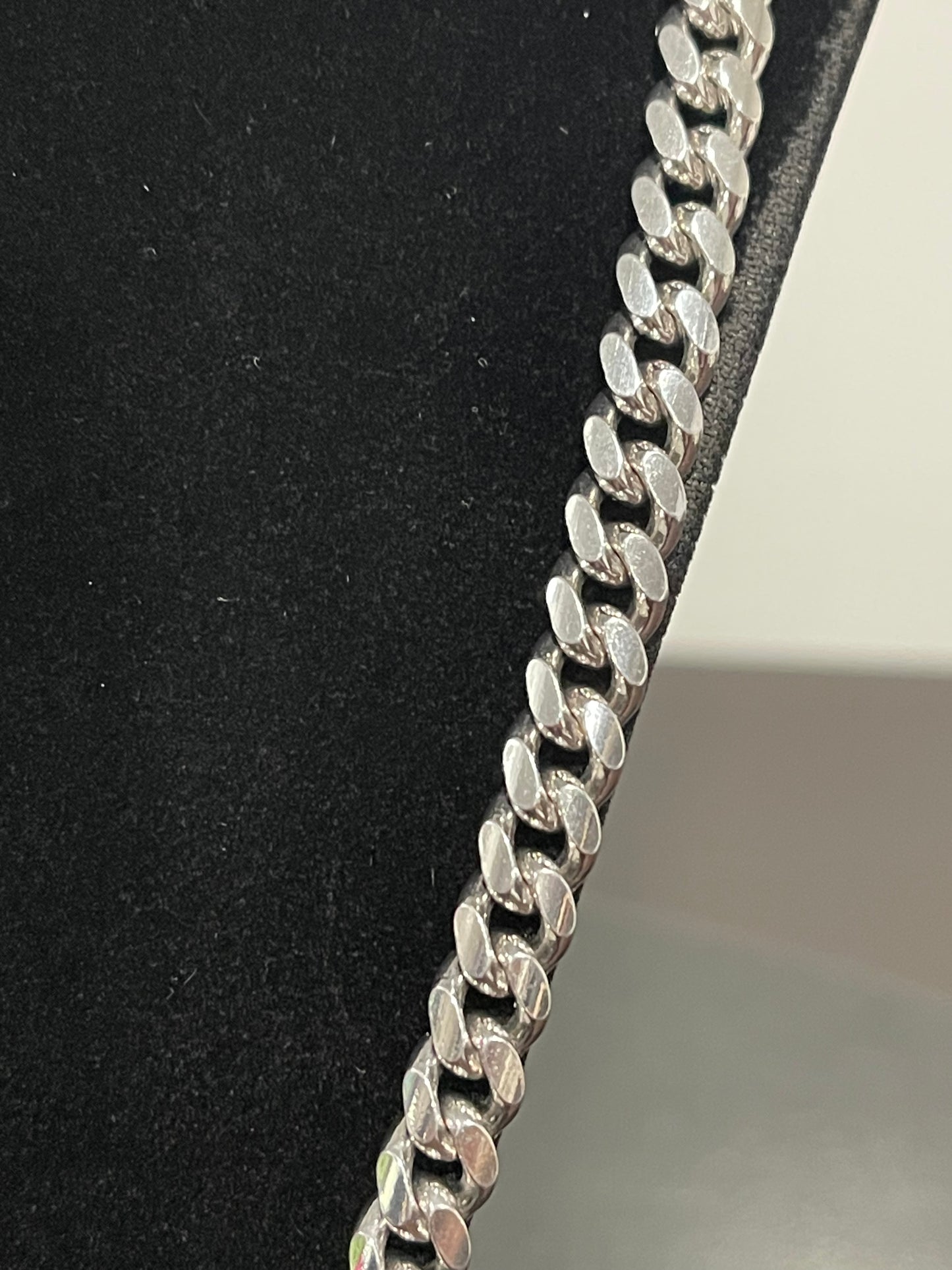 Silver Cuban Chain 24”