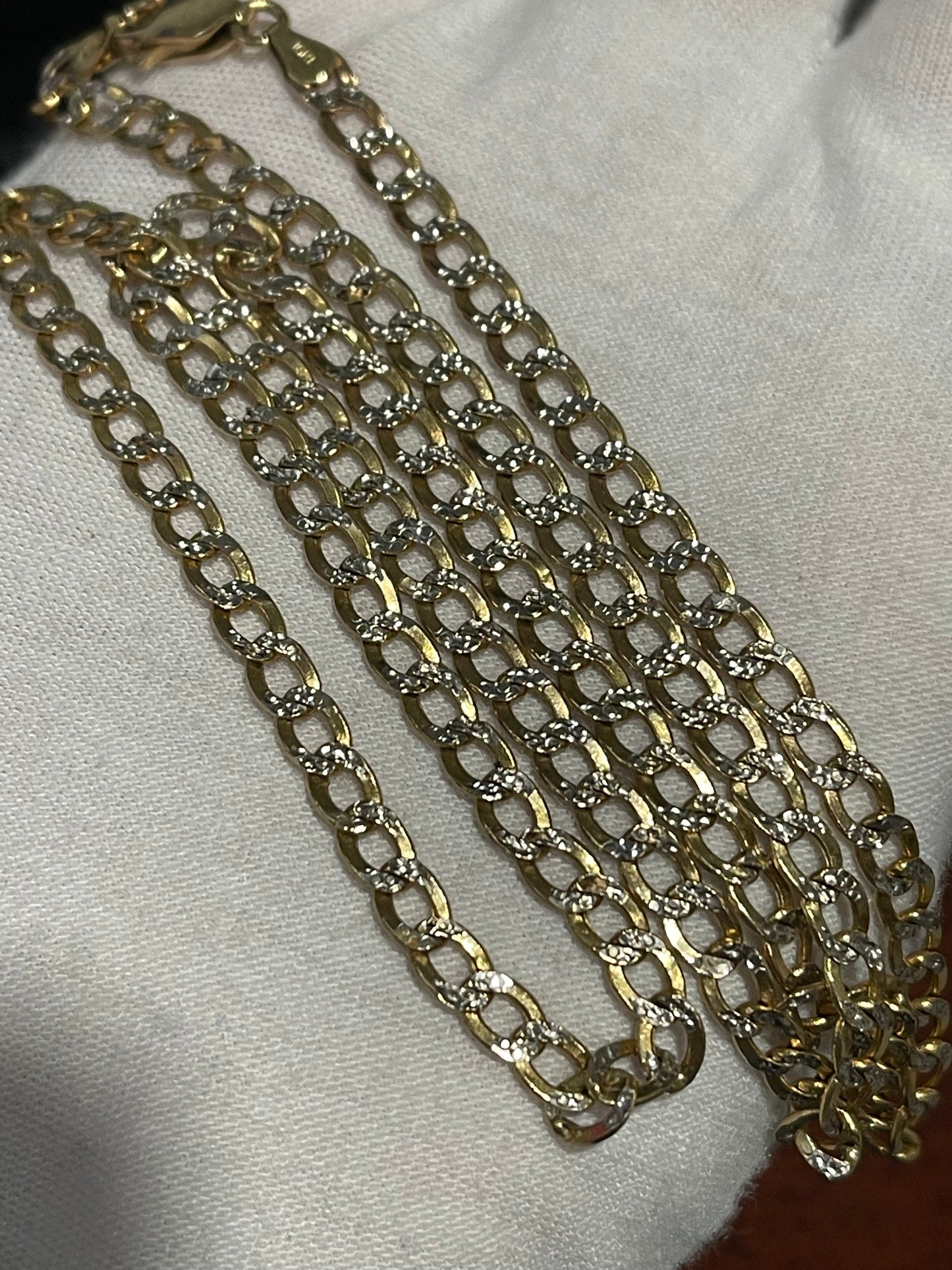 10K Curb Chain (DC, 2Tone) 24”