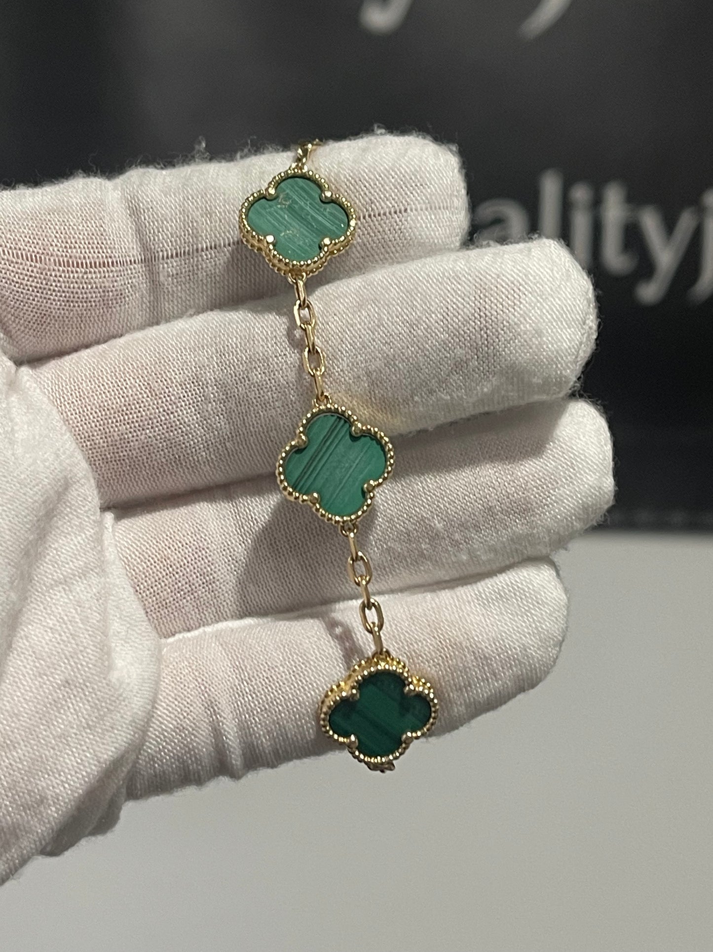 10K Clover Bracelet 7”