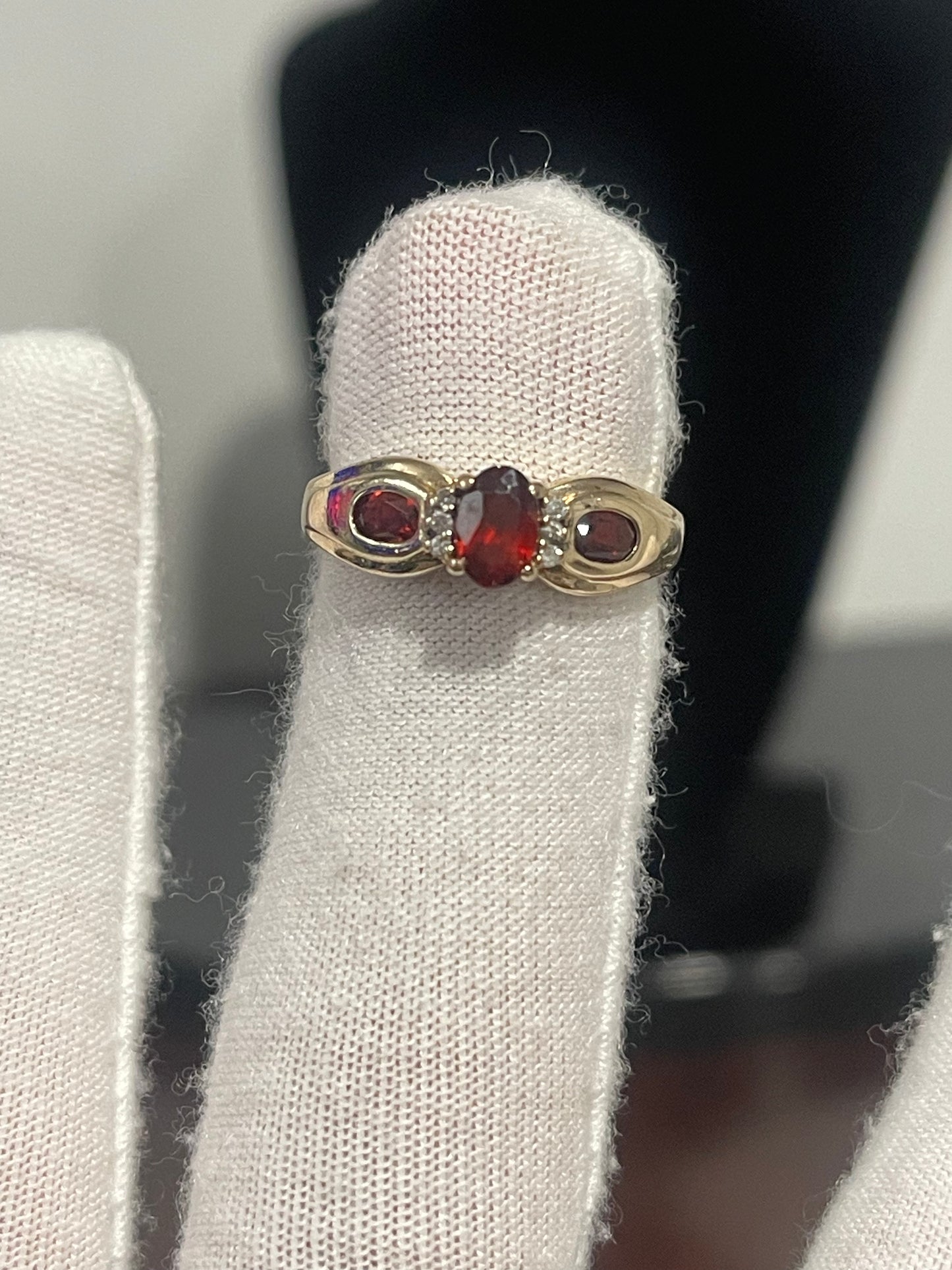 10K Garnet Ring