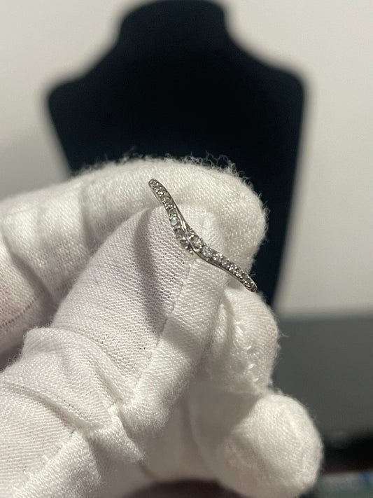 10K White Gold Diamond Band