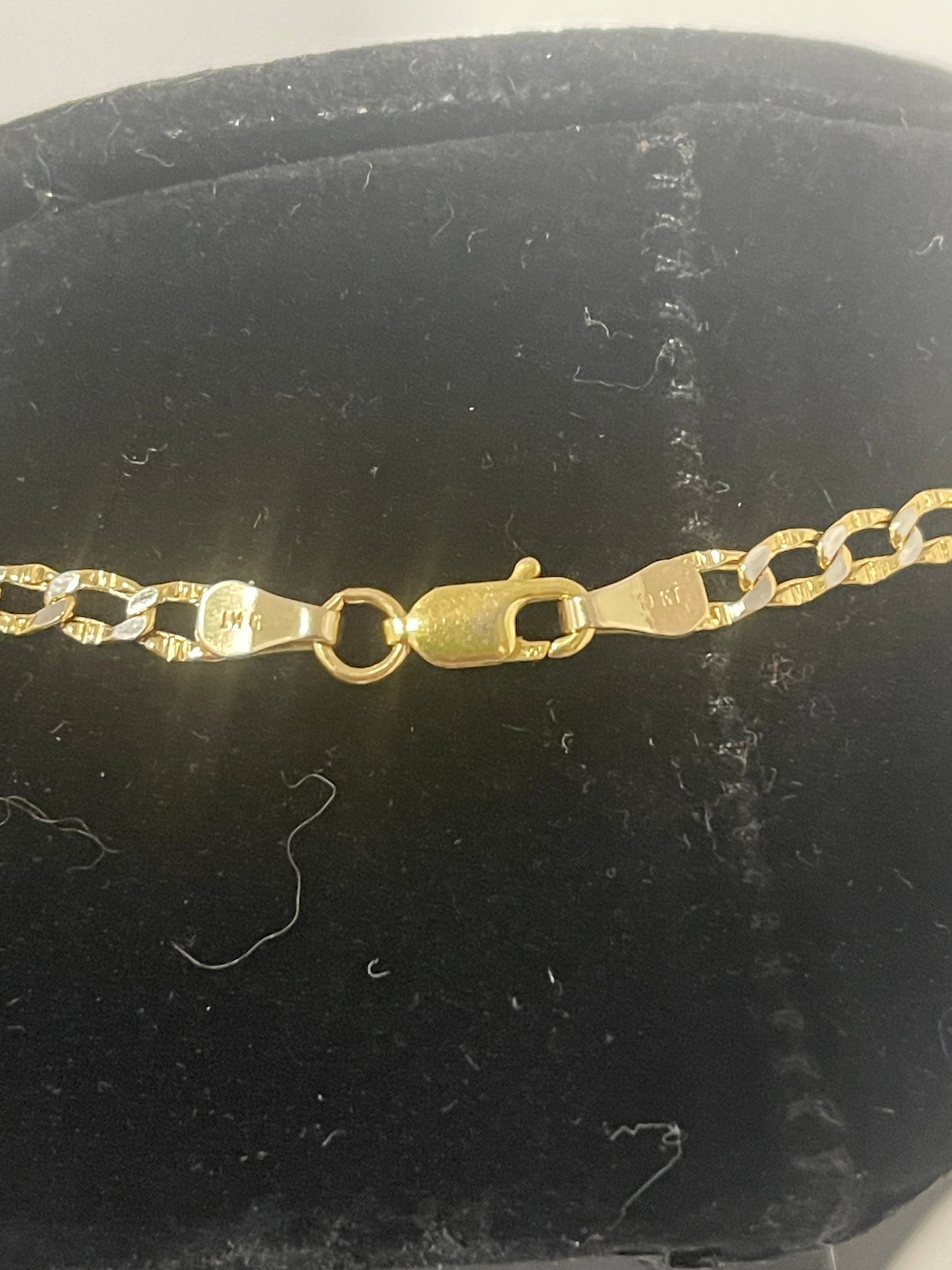 10k Gold 24” Curb Chain