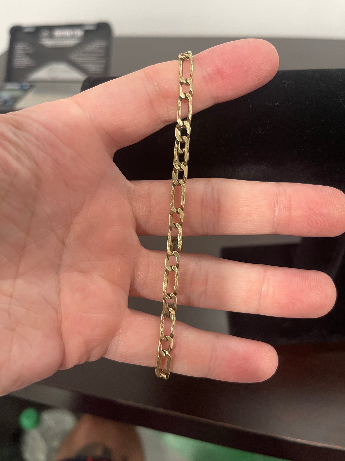 10K Authentic 9"Gold Figaro Bracelet 8.45g