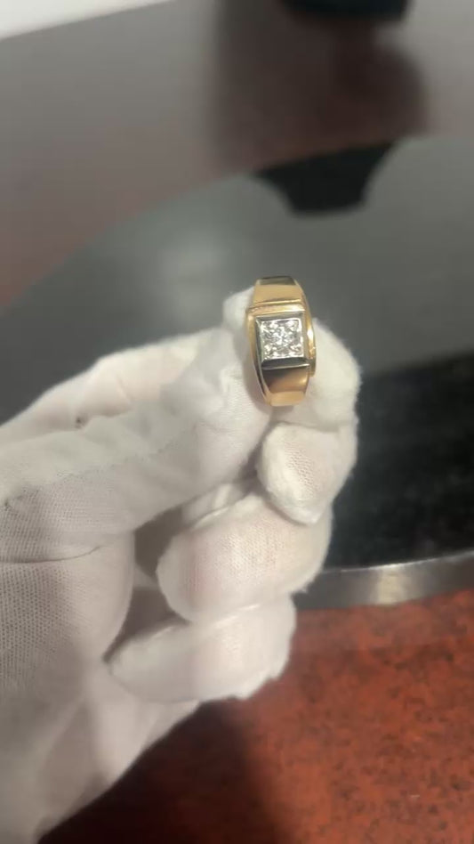 10K Men’s Diamond Ring